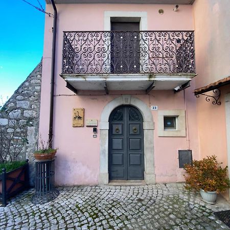Вілла Don Pasquale Scontrone House Екстер'єр фото