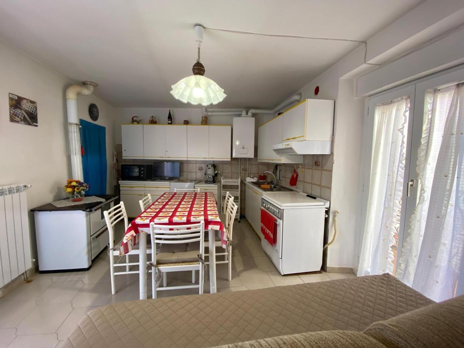 Вілла Don Pasquale Scontrone House Екстер'єр фото