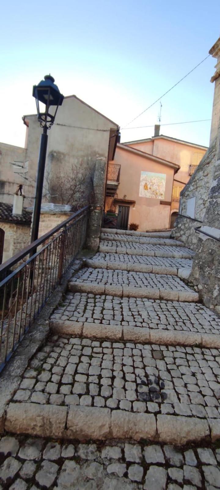 Вілла Don Pasquale Scontrone House Екстер'єр фото