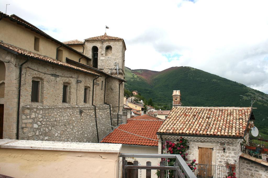 Вілла Don Pasquale Scontrone House Екстер'єр фото